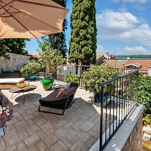4* Frühstückspension Luxury Orh