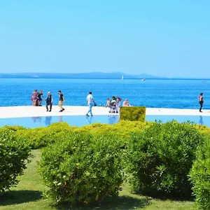 https://guesthouse-anni.hotelinzadar.com
