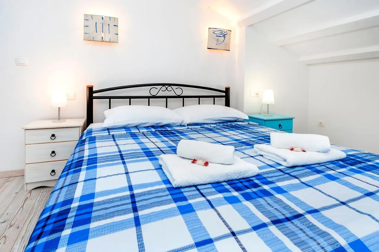 Apartments & Rooms La Casa Barbaro Rovinj